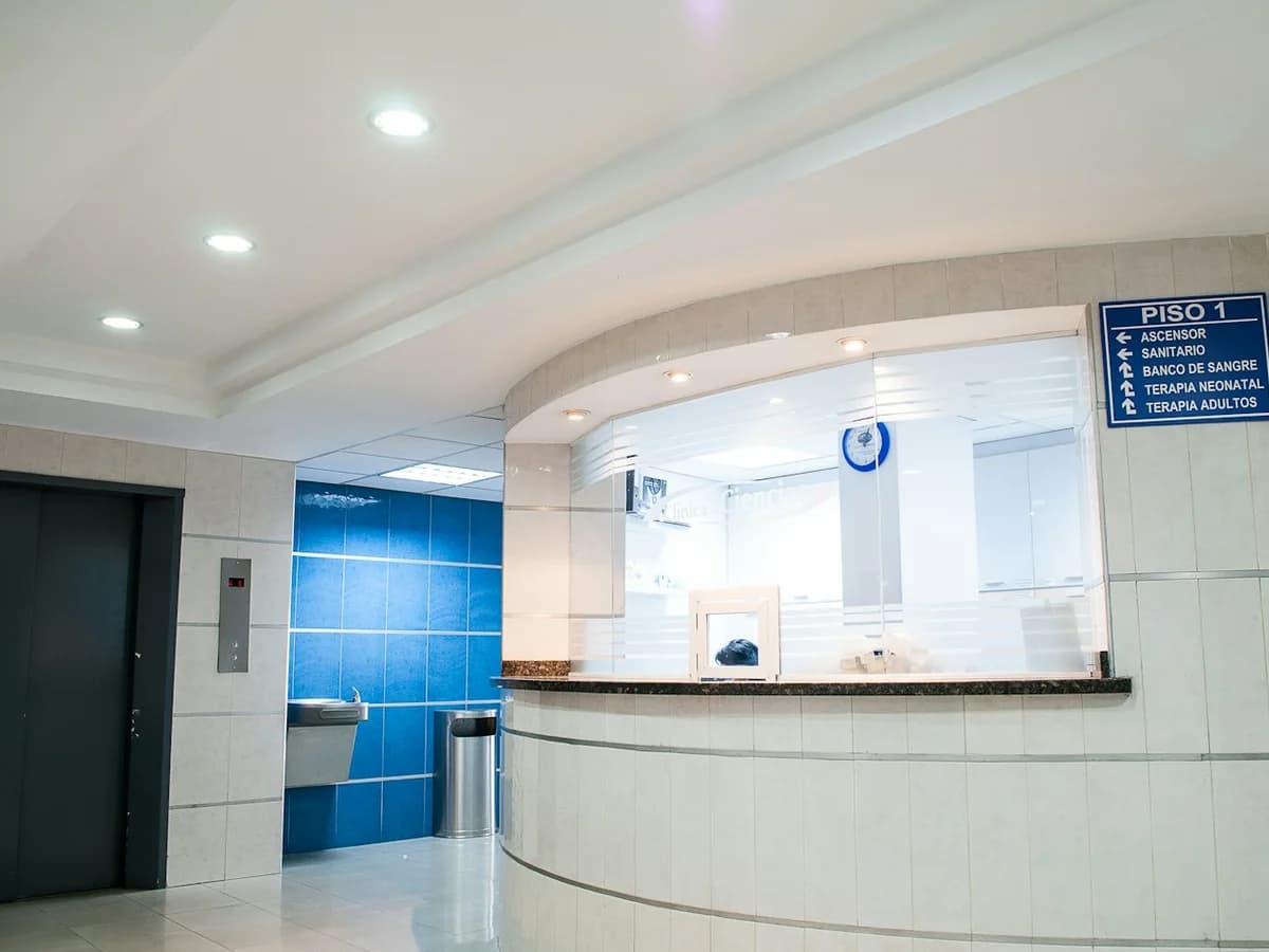 Clean hospital reception corridor and outpatient waiting environment